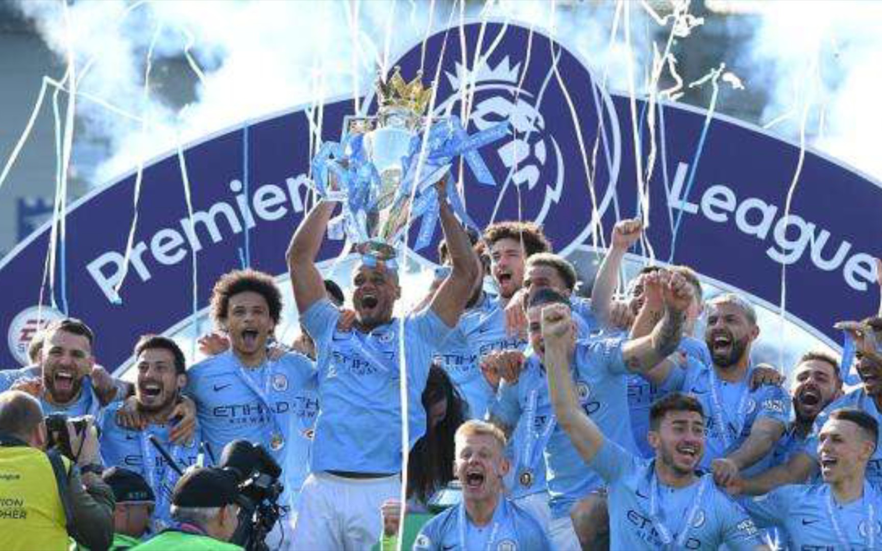 城佳电动产品画册设计欣赏_东莞品牌设计公司案例